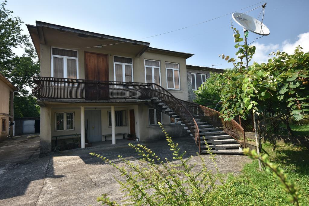 Shorena'S House Zugdidi Bagian luar foto