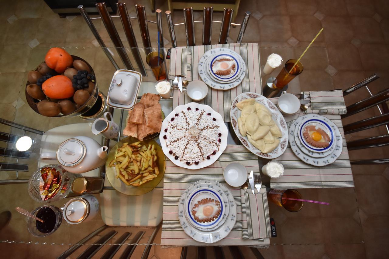 Shorena'S House Zugdidi Bagian luar foto
