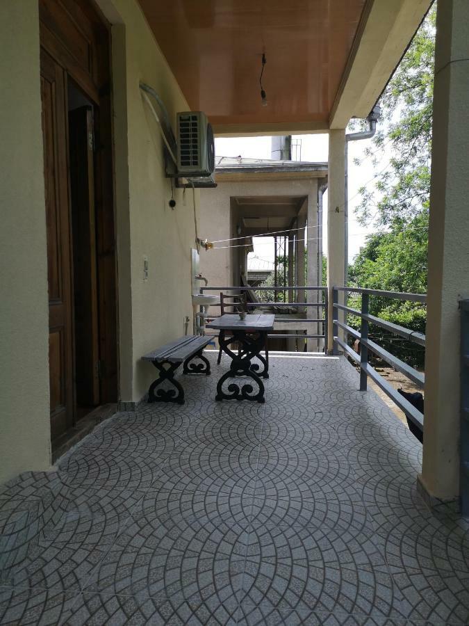 Shorena'S House Zugdidi Bagian luar foto