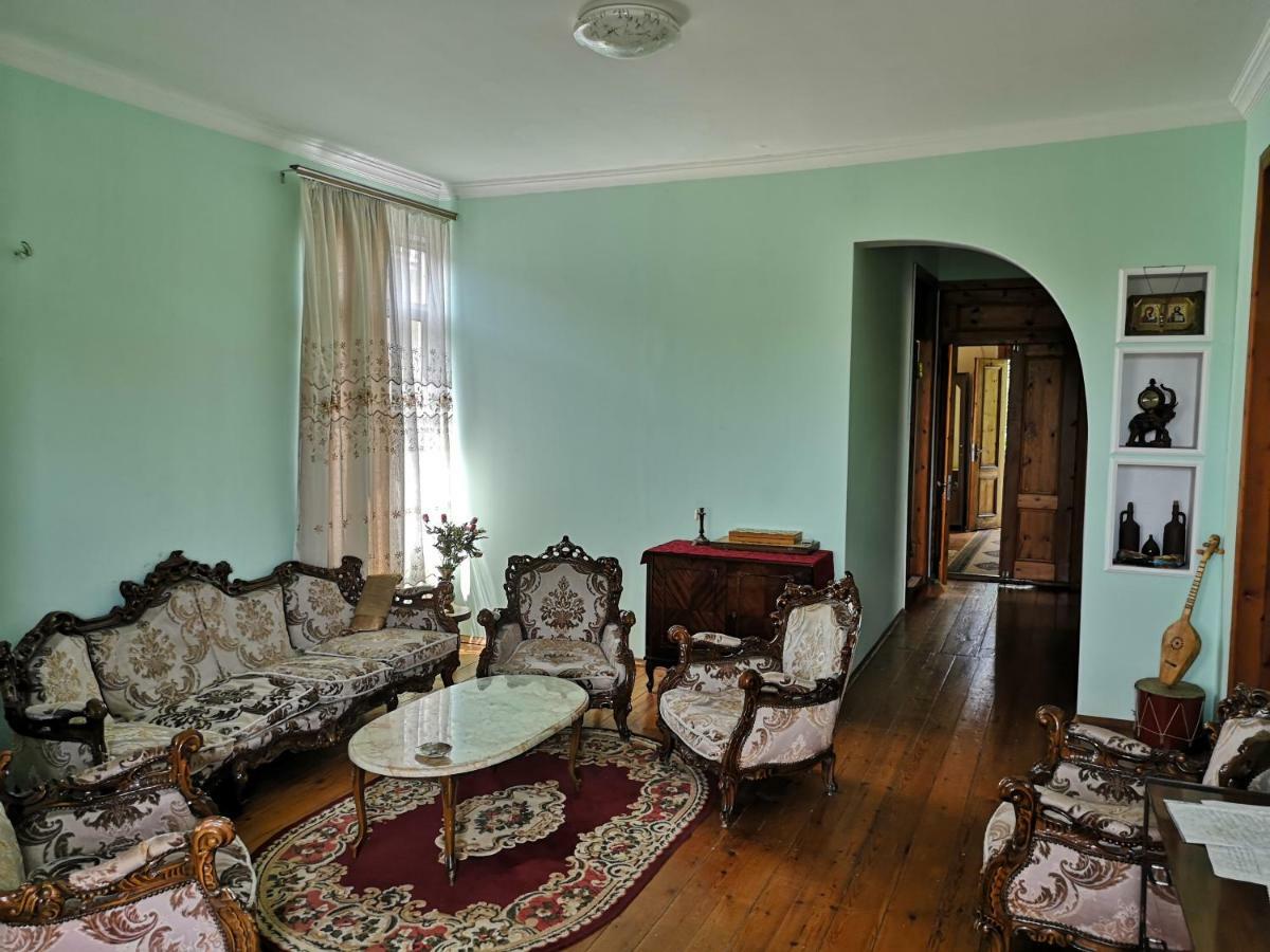 Shorena'S House Zugdidi Bagian luar foto